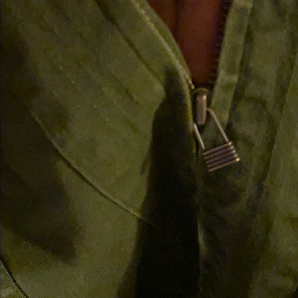 Jacket - Picture 3 of 4